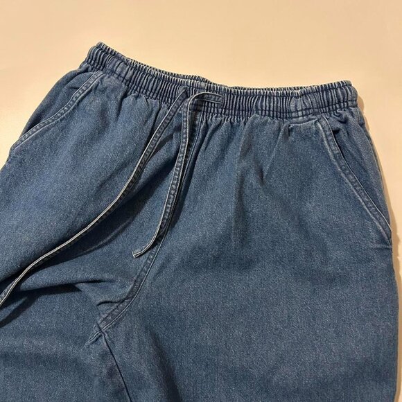 Erika Collection Capris Size Small 100% Beachy Hawaii Floral Denim - Picture 6 of 8